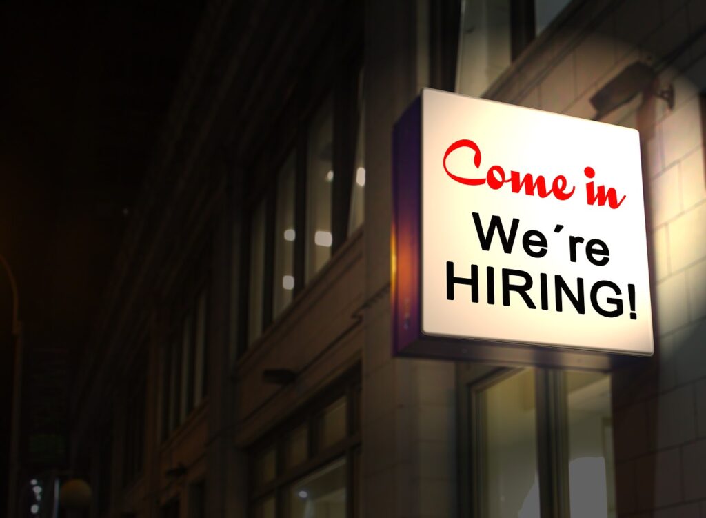 trabajos de limpieza para latinos sin experiencia en USA
