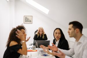 trabajos disponibles en perris california